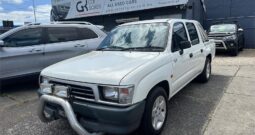 2001 Toyota Hilux RZN149R Dual Cab 4dr Manual 5sp 4×2 1341kg 2.7i ( Finance $45pw*)